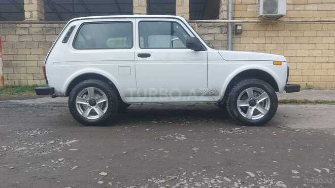 LADA (VAZ) Niva-3