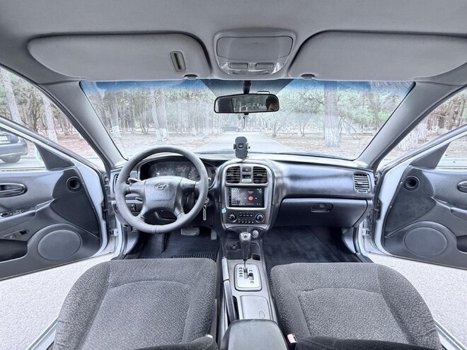 Hyundai Sonata-18