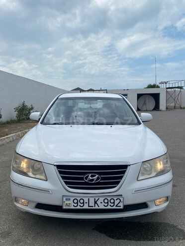 Hyundai Sonata-1