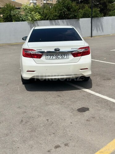Toyota Camry-2