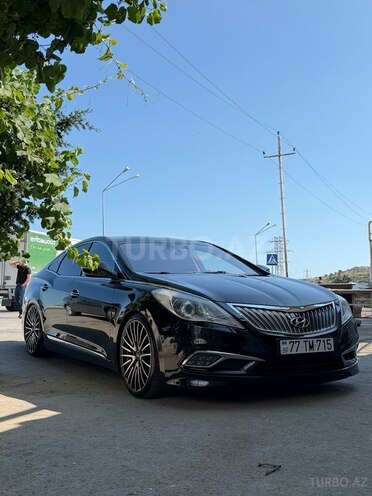 Hyundai Grandeur-2