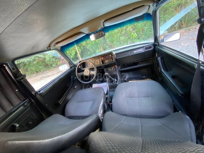 LADA (VAZ) 2107-13