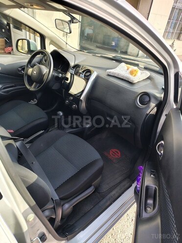 Nissan Note-8