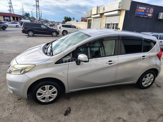 Nissan Note-5