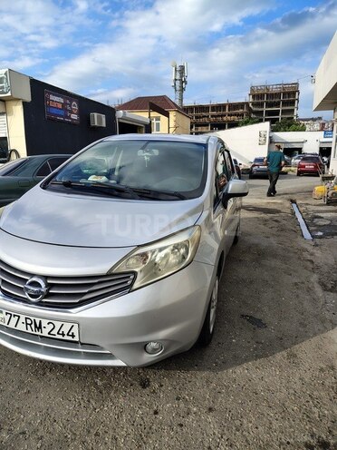 Nissan Note-6