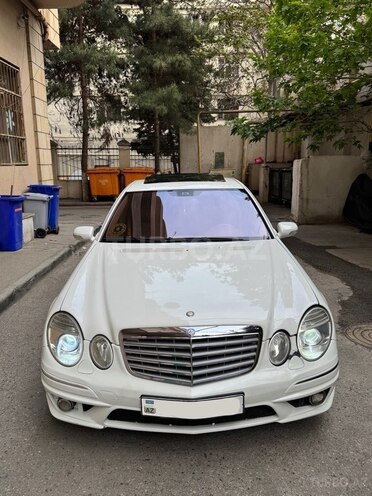 Mercedes E 350-1
