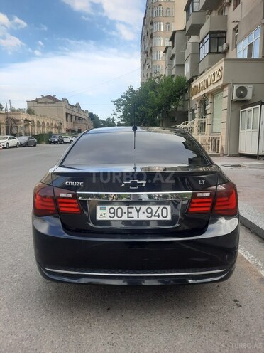 Chevrolet Cruze-2