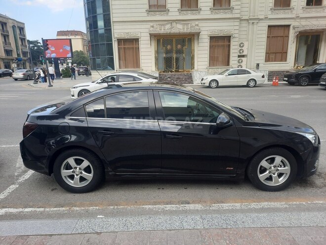 Chevrolet Cruze-6
