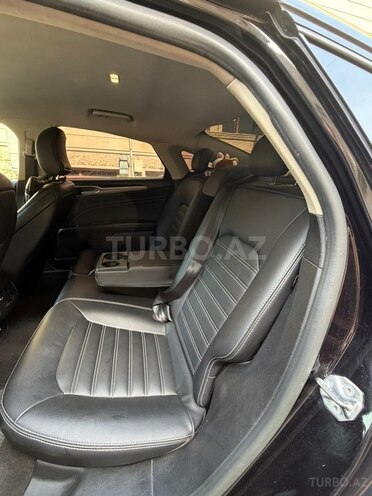 Ford Fusion (North America)-6