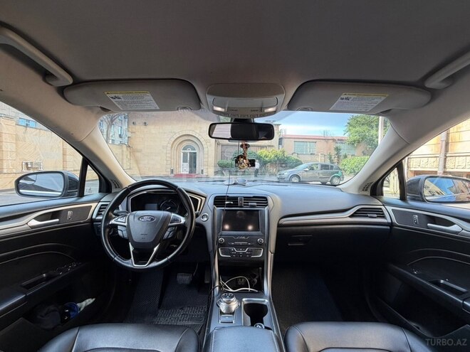 Ford Fusion (North America)-8
