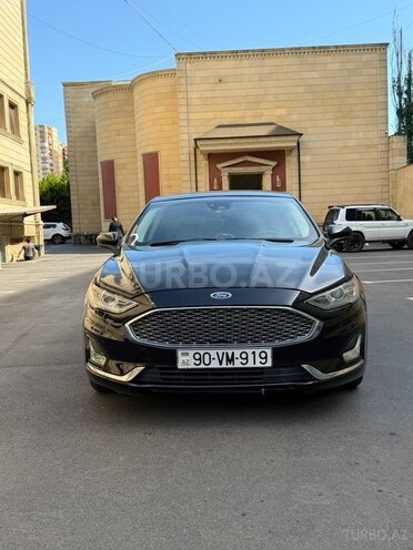 Ford Fusion (North America)-1