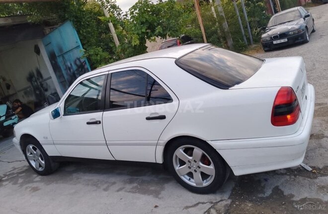 Mercedes C 200-5