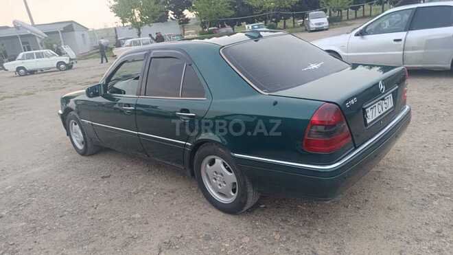 Mercedes C 180-3
