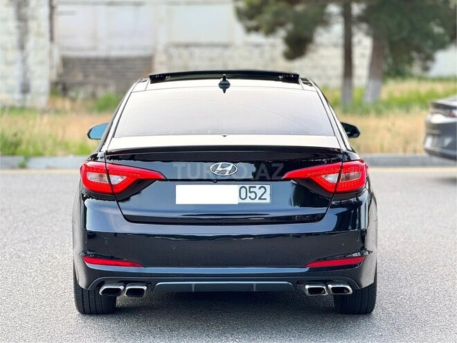 Hyundai Sonata-13