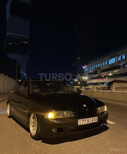 BMW 528-8