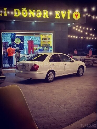 Nissan Sunny-4