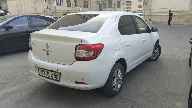 Renault Logan-5