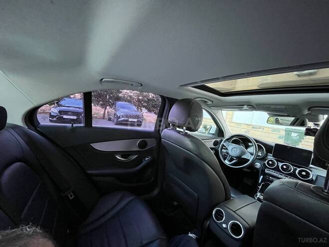 Mercedes C 220 d-10