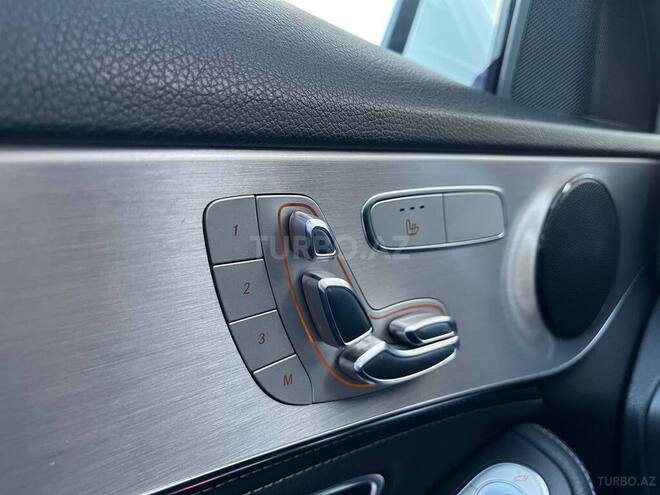 Mercedes C 220 d-8