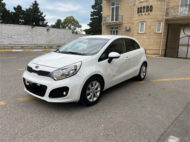 Kia Rio-5