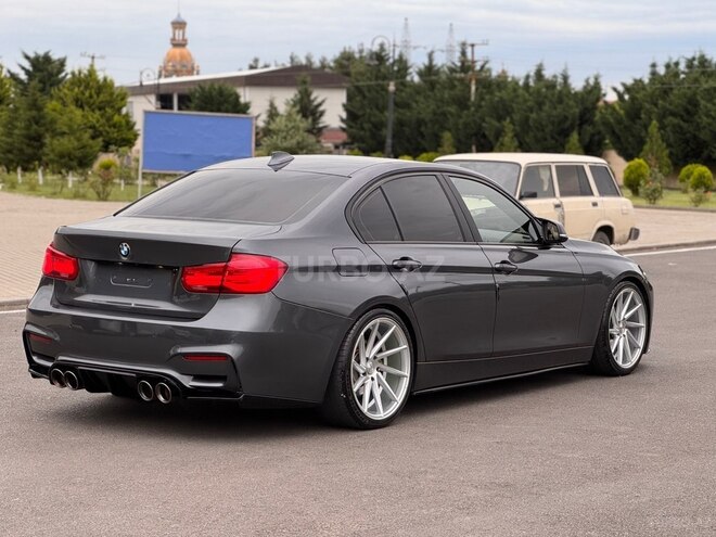 BMW 320d-7
