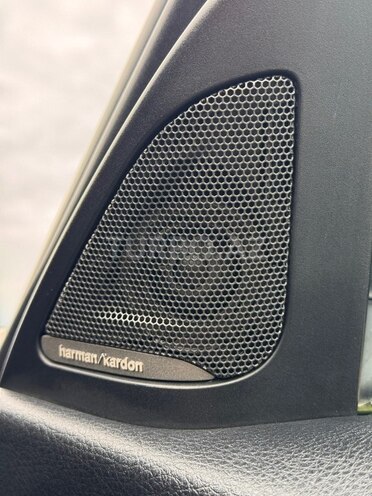 BMW 320d-15