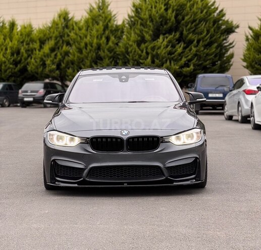 BMW 320d-1