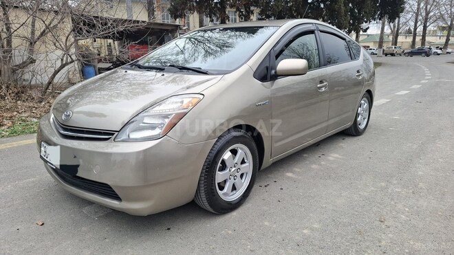 Toyota Prius-5