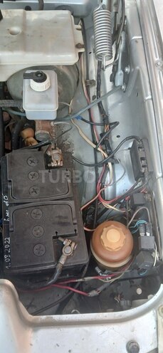GAZ 31105 "Volga"-6