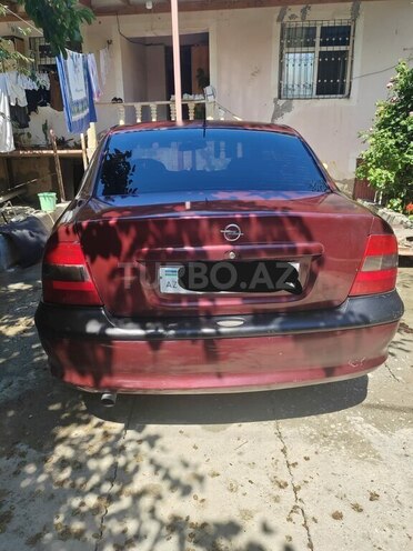 Opel Vectra-9