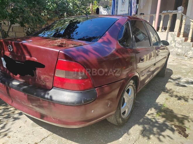 Opel Vectra-10
