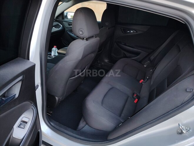 Chevrolet Malibu-17