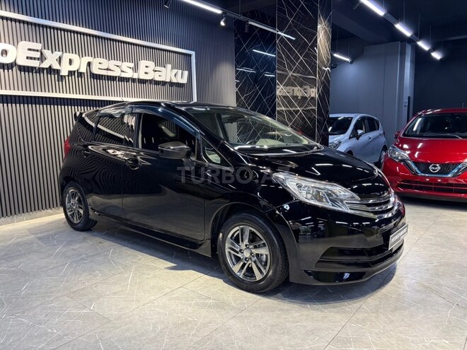 Nissan Note-7