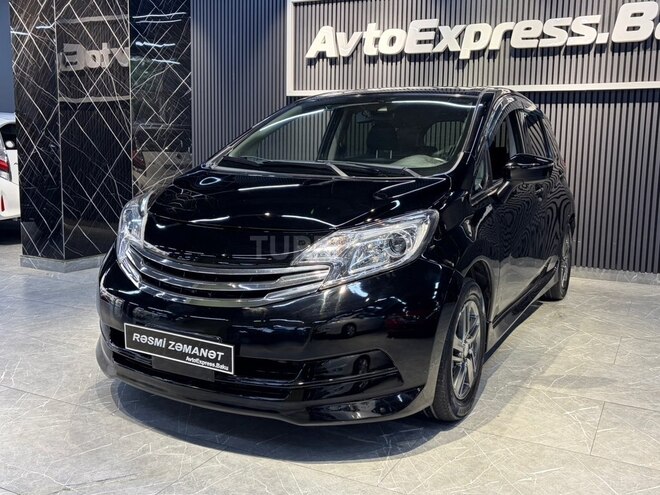 Nissan Note-10