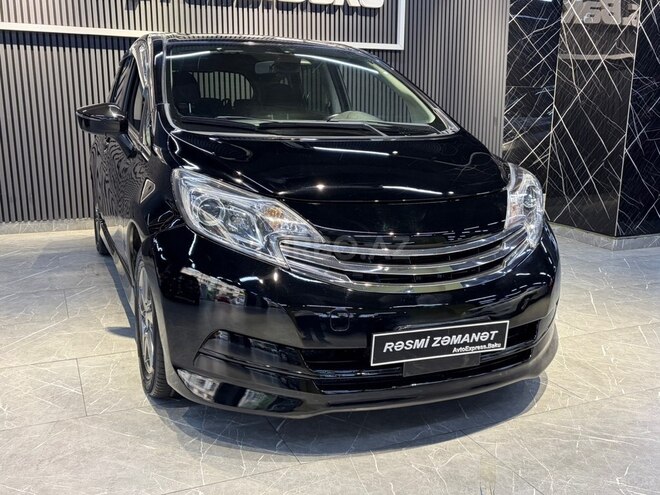 Nissan Note-9