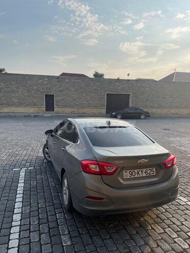 Chevrolet Cruze-10