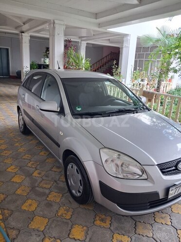 Kia Rio-3