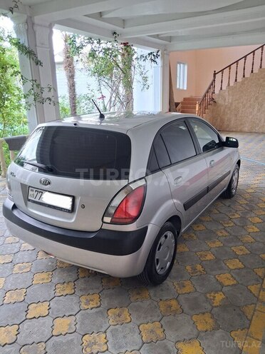 Kia Rio-6