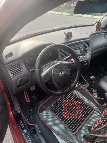 Kia Rio-3