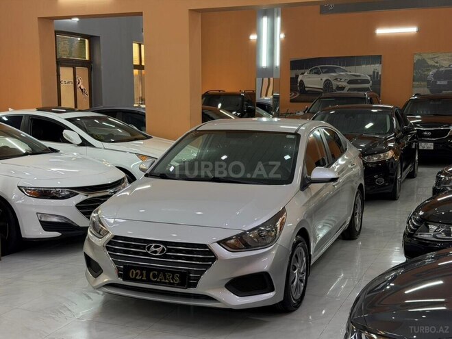 Hyundai Accent-9