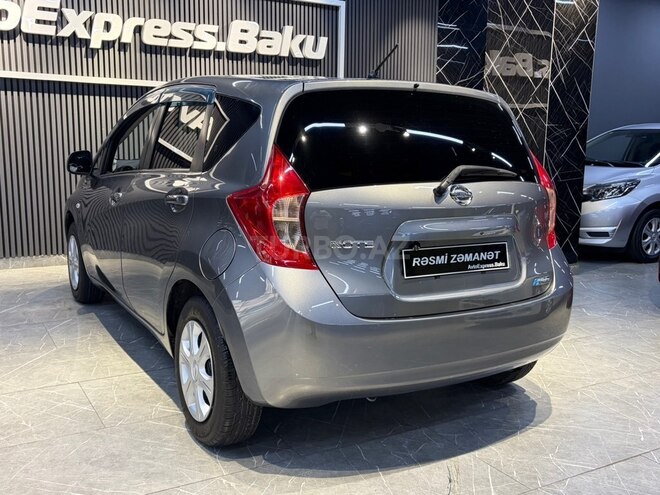 Nissan Note-15