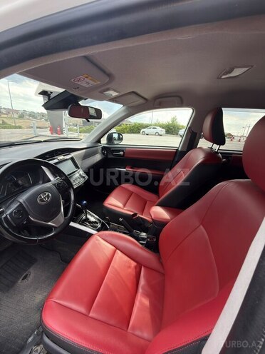 Toyota Corolla Fielder-5