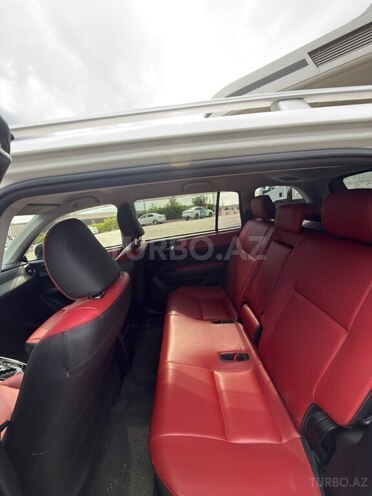 Toyota Corolla Fielder-6