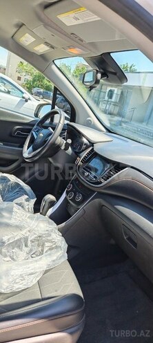 Chevrolet Trax-6