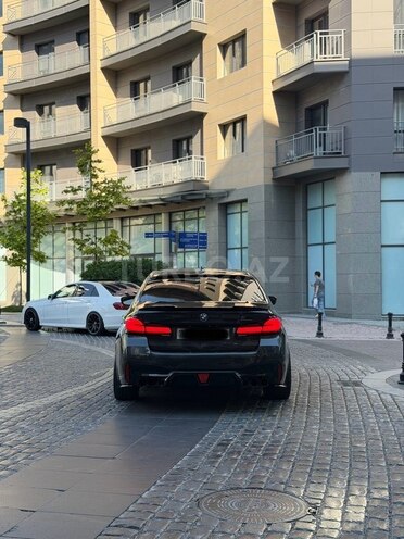 BMW 530-5