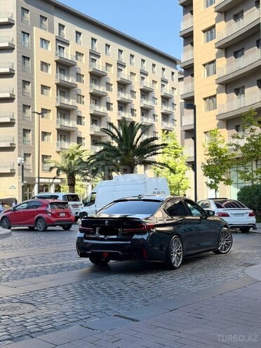 BMW 530-4