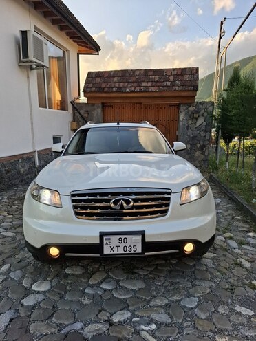 Infiniti FX35-1
