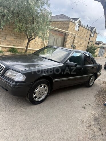 Mercedes C 200-4