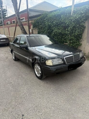 Mercedes C 200-3