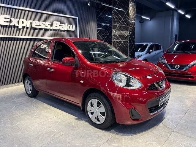Nissan March-7